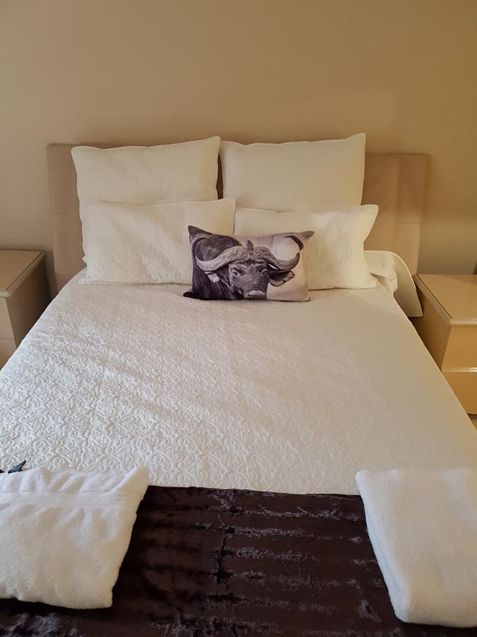 Khuvena Guesthouse 랜드버그 외부 사진