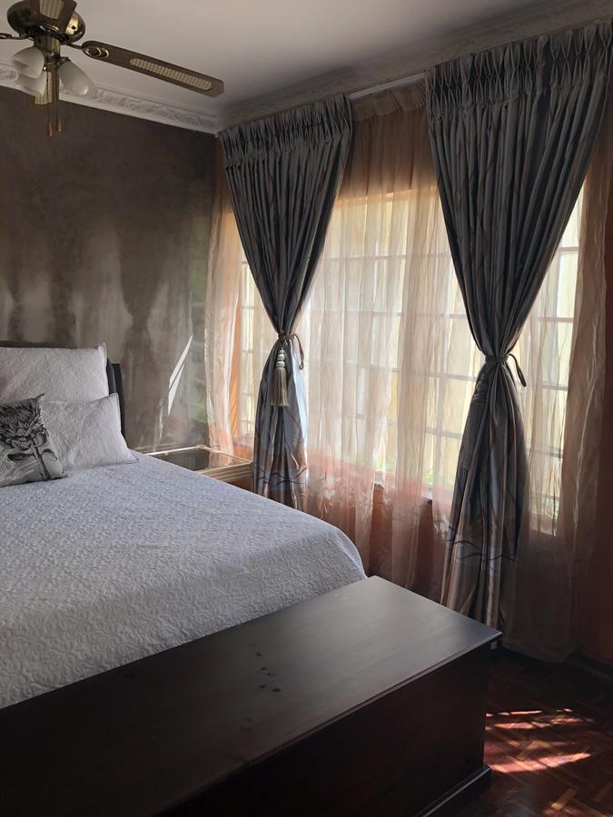 Khuvena Guesthouse 랜드버그 외부 사진